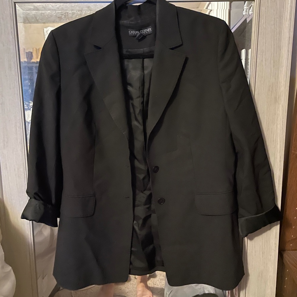 Casual Corner Oversized Classic Black Blazer 🖤